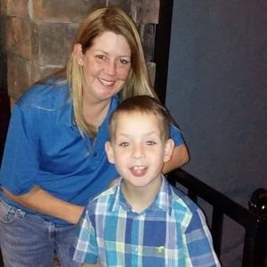 Meet your Posher, Carrie